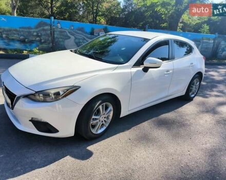 Білий Мазда 3, об'ємом двигуна 2 л та пробігом 141 тис. км за 9600 $, фото 12 на Automoto.ua