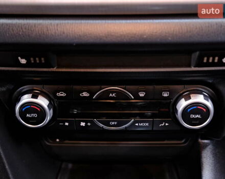 Білий Мазда 3, об'ємом двигуна 1.5 л та пробігом 93 тис. км за 13500 $, фото 18 на Automoto.ua