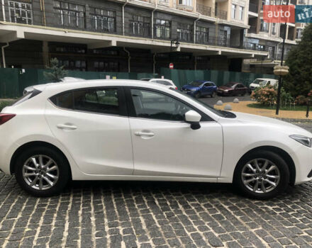 Білий Мазда 3, об'ємом двигуна 1.5 л та пробігом 148 тис. км за 12500 $, фото 2 на Automoto.ua