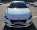 Белый Мазда 3, объемом двигателя 1.5 л и пробегом 93 тыс. км за 12999 $, фото 2 на Automoto.ua