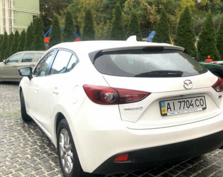 Білий Мазда 3, об'ємом двигуна 1.5 л та пробігом 148 тис. км за 12500 $, фото 5 на Automoto.ua