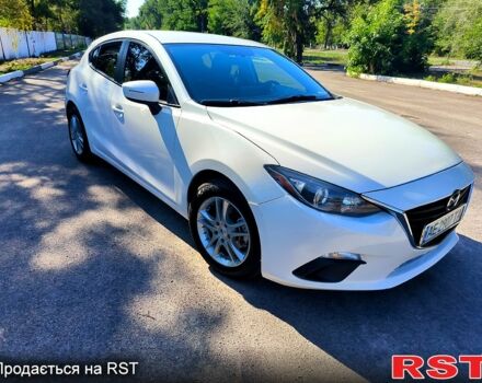 Белый Мазда 3, объемом двигателя 2 л и пробегом 141 тыс. км за 9600 $, фото 1 на Automoto.ua