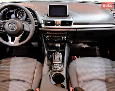 Білий Мазда 3, об'ємом двигуна 1.5 л та пробігом 93 тис. км за 13500 $, фото 42 на Automoto.ua