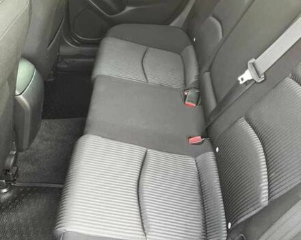 Белый Мазда 3, объемом двигателя 0 л и пробегом 55 тыс. км за 8500 $, фото 7 на Automoto.ua