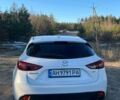 Белый Мазда 3, объемом двигателя 2 л и пробегом 46 тыс. км за 12200 $, фото 9 на Automoto.ua
