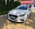 Белый Мазда 3, объемом двигателя 2.19 л и пробегом 228 тыс. км за 10500 $, фото 1 на Automoto.ua