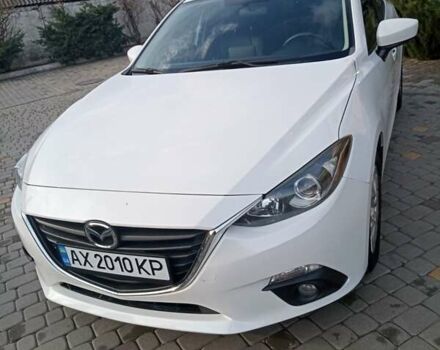 Белый Мазда 3, объемом двигателя 2 л и пробегом 140 тыс. км за 12500 $, фото 1 на Automoto.ua