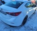 Белый Мазда 3, объемом двигателя 2 л и пробегом 176 тыс. км за 11200 $, фото 6 на Automoto.ua