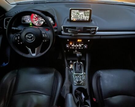 Белый Мазда 3, объемом двигателя 2.5 л и пробегом 192 тыс. км за 10600 $, фото 2 на Automoto.ua