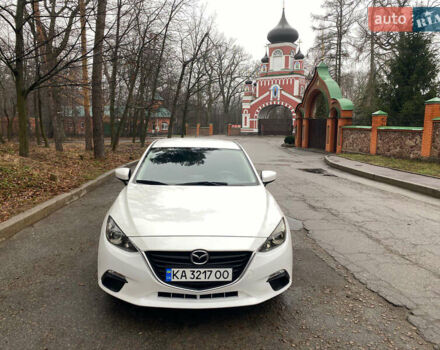 Білий Мазда 3, об'ємом двигуна 2 л та пробігом 250 тис. км за 10200 $, фото 1 на Automoto.ua