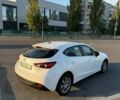 Білий Мазда 3, об'ємом двигуна 2 л та пробігом 146 тис. км за 8500 $, фото 4 на Automoto.ua