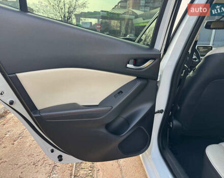 Білий Мазда 3, об'ємом двигуна 2.5 л та пробігом 132 тис. км за 11600 $, фото 14 на Automoto.ua
