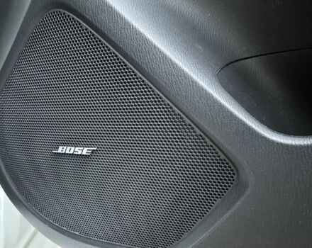 Белый Мазда 3, объемом двигателя 2.5 л и пробегом 192 тыс. км за 10600 $, фото 9 на Automoto.ua