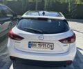 Белый Мазда 3, объемом двигателя 1.5 л и пробегом 80 тыс. км за 9000 $, фото 1 на Automoto.ua