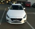 Белый Мазда 3, объемом двигателя 1.5 л и пробегом 32 тыс. км за 15500 $, фото 2 на Automoto.ua