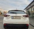 Белый Мазда 3, объемом двигателя 2 л и пробегом 199 тыс. км за 10999 $, фото 6 на Automoto.ua