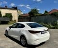 Білий Мазда 3, об'ємом двигуна 2 л та пробігом 130 тис. км за 11026 $, фото 6 на Automoto.ua