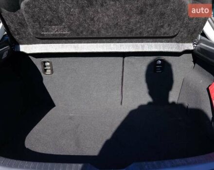 Білий Мазда 3, об'ємом двигуна 1.5 л та пробігом 74 тис. км за 14500 $, фото 5 на Automoto.ua