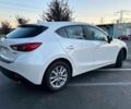 Білий Мазда 3, об'ємом двигуна 2 л та пробігом 102 тис. км за 6919 $, фото 4 на Automoto.ua