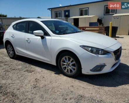 Білий Мазда 3, об'ємом двигуна 2 л та пробігом 61 тис. км за 1800 $, фото 3 на Automoto.ua
