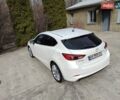 Білий Мазда 3, об'ємом двигуна 2.49 л та пробігом 105 тис. км за 13000 $, фото 9 на Automoto.ua