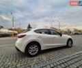 Белый Мазда 3, объемом двигателя 2 л и пробегом 199 тыс. км за 10499 $, фото 3 на Automoto.ua