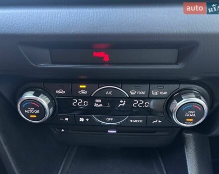 Білий Мазда 3, об'ємом двигуна 2 л та пробігом 76 тис. км за 12000 $, фото 20 на Automoto.ua