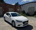 Білий Мазда 3, об'ємом двигуна 2 л та пробігом 130 тис. км за 11026 $, фото 2 на Automoto.ua