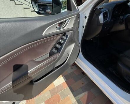 Білий Мазда 3, об'ємом двигуна 2.49 л та пробігом 103 тис. км за 13250 $, фото 15 на Automoto.ua