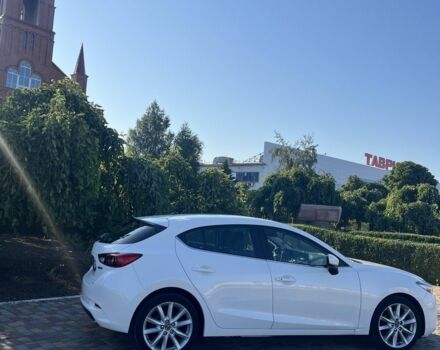 Белый Мазда 3, объемом двигателя 2 л и пробегом 154 тыс. км за 14950 $, фото 4 на Automoto.ua