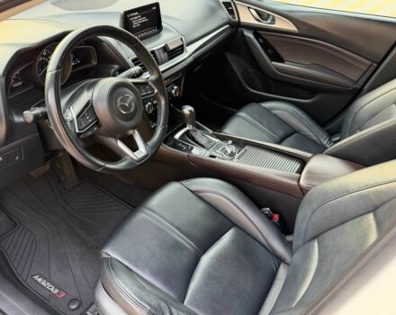 Білий Мазда 3, об'ємом двигуна 2 л та пробігом 159 тис. км за 12243 $, фото 11 на Automoto.ua