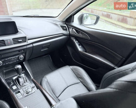 Белый Мазда 3, объемом двигателя 2.5 л и пробегом 139 тыс. км за 15500 $, фото 34 на Automoto.ua