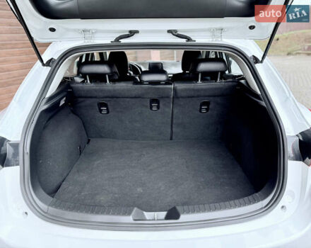 Белый Мазда 3, объемом двигателя 2.5 л и пробегом 139 тыс. км за 15500 $, фото 25 на Automoto.ua