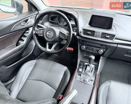 Белый Мазда 3, объемом двигателя 2.5 л и пробегом 139 тыс. км за 15500 $, фото 28 на Automoto.ua