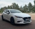 Белый Мазда 3, объемом двигателя 2 л и пробегом 96 тыс. км за 12000 $, фото 1 на Automoto.ua