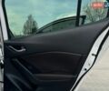 Белый Мазда 3, объемом двигателя 2.5 л и пробегом 92 тыс. км за 14000 $, фото 25 на Automoto.ua