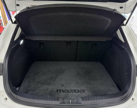 Белый Мазда 3, объемом двигателя 2.5 л и пробегом 120 тыс. км за 12900 $, фото 8 на Automoto.ua