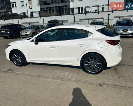 Белый Мазда 3, объемом двигателя 2.49 л и пробегом 102 тыс. км за 12500 $, фото 13 на Automoto.ua