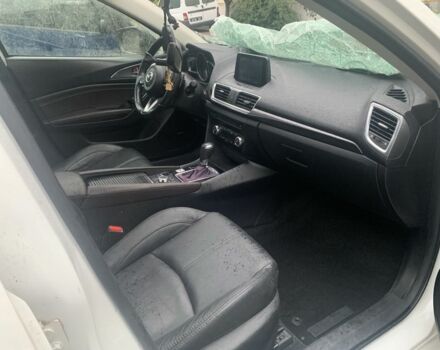 Білий Мазда 3, об'ємом двигуна 2.5 л та пробігом 110 тис. км за 6300 $, фото 5 на Automoto.ua