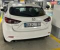 Белый Мазда 3, объемом двигателя 2.49 л и пробегом 102 тыс. км за 12500 $, фото 3 на Automoto.ua