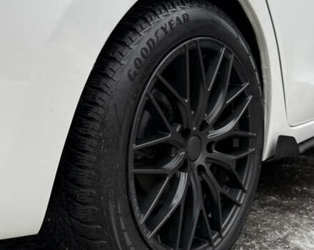 Белый Мазда 3, объемом двигателя 2.49 л и пробегом 91 тыс. км за 12800 $, фото 8 на Automoto.ua