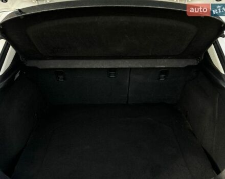 Белый Мазда 3, объемом двигателя 2.5 л и пробегом 92 тыс. км за 14000 $, фото 23 на Automoto.ua