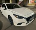 Білий Мазда 3, об'ємом двигуна 2.49 л та пробігом 71 тис. км за 15000 $, фото 2 на Automoto.ua
