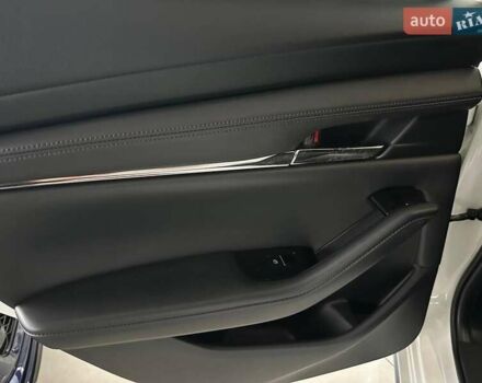 Белый Мазда 3, объемом двигателя 2.5 л и пробегом 57 тыс. км за 16440 $, фото 13 на Automoto.ua