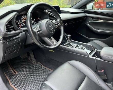 Мазда 3 2019 в Одессе на Automoto.ua Белый Мазда 3, объемом двигателя 2.49 л и пробегом 86 тыс. км за 14000 $, фото 9 на Automoto.ua