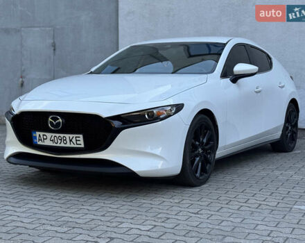 Белый Мазда 3, объемом двигателя 2.5 л и пробегом 82 тыс. км за 17800 $, фото 1 на Automoto.ua