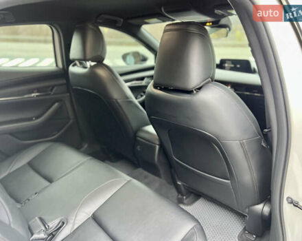 Білий Мазда 3, об'ємом двигуна 2.5 л та пробігом 81 тис. км за 16300 $, фото 18 на Automoto.ua