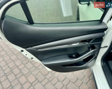 Білий Мазда 3, об'ємом двигуна 2.5 л та пробігом 81 тис. км за 16300 $, фото 36 на Automoto.ua