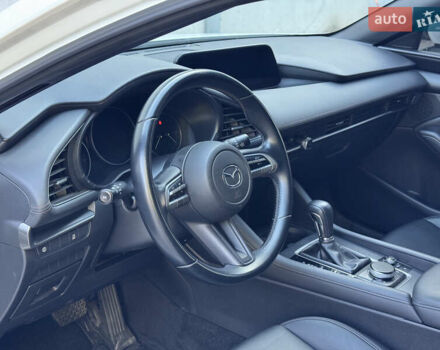 Белый Мазда 3, объемом двигателя 2.5 л и пробегом 82 тыс. км за 17800 $, фото 11 на Automoto.ua