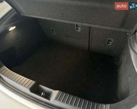 Белый Мазда 3, объемом двигателя 2.5 л и пробегом 57 тыс. км за 16440 $, фото 12 на Automoto.ua